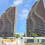 Sunset Waves Luxury Apartment Benidorm