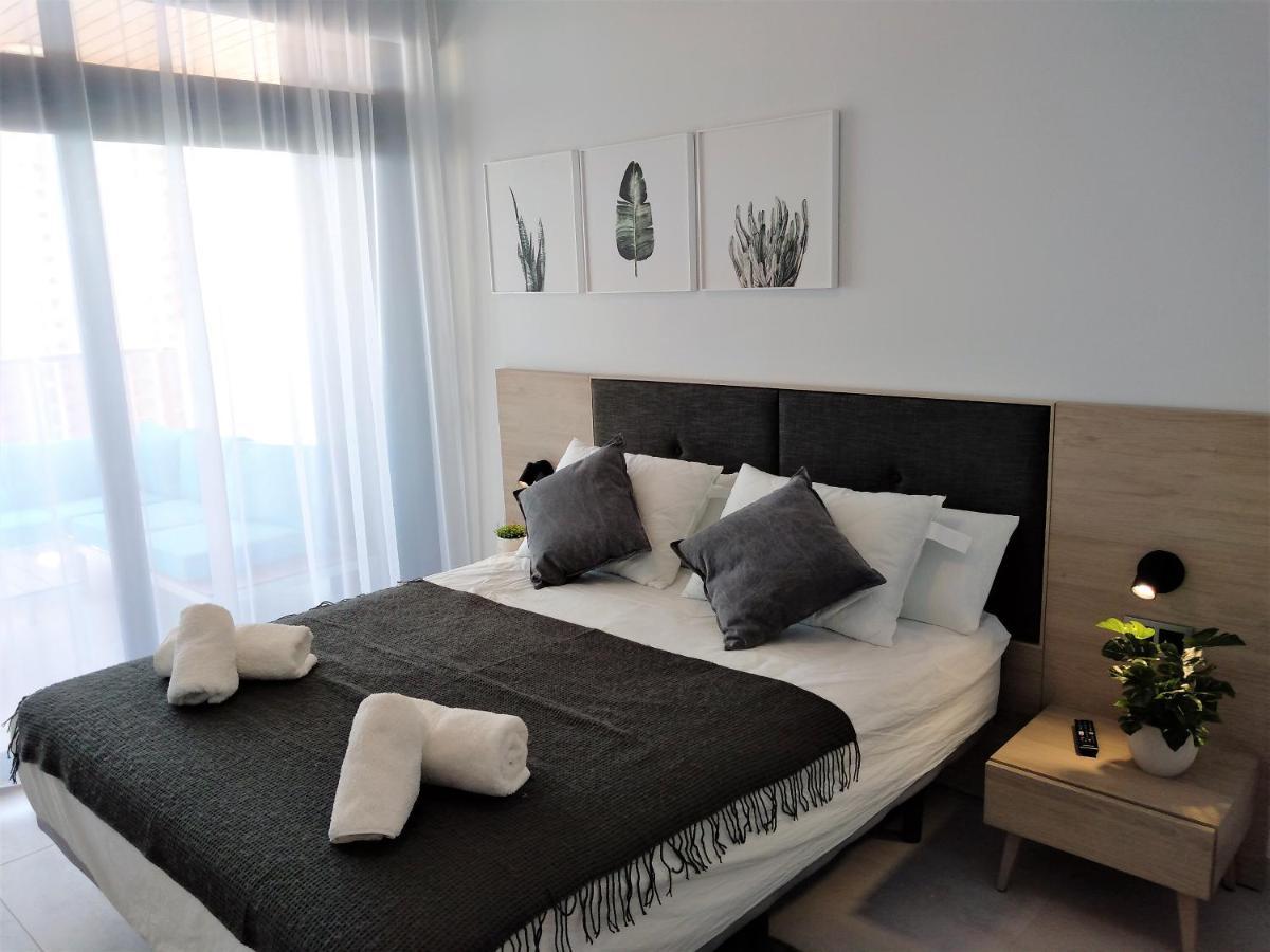 Sunset Waves Luxury 3 Apartment *